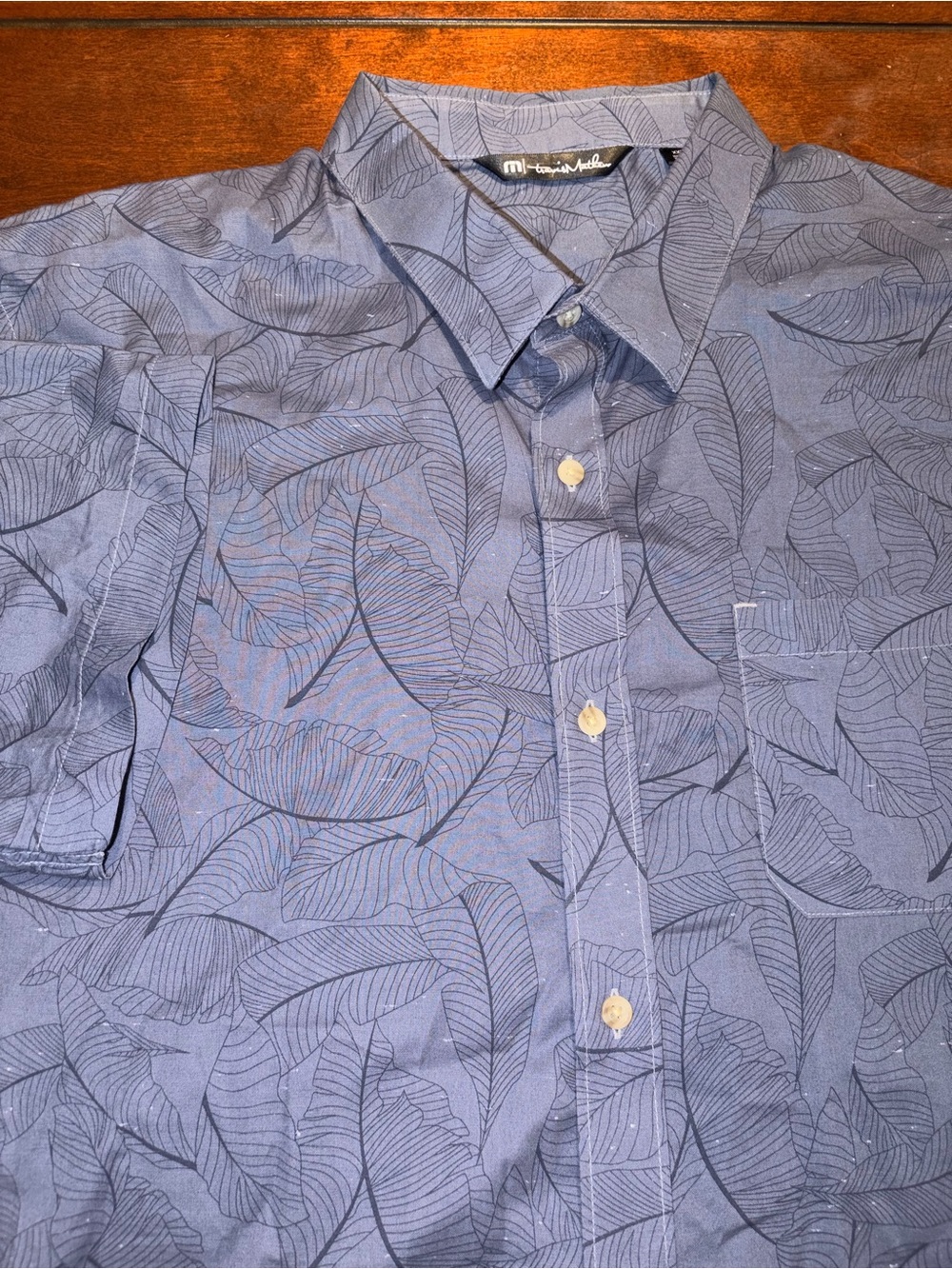 Travis Mathew Men's XXL Blue Leaf Print Short Sleeve Button Down Shirt